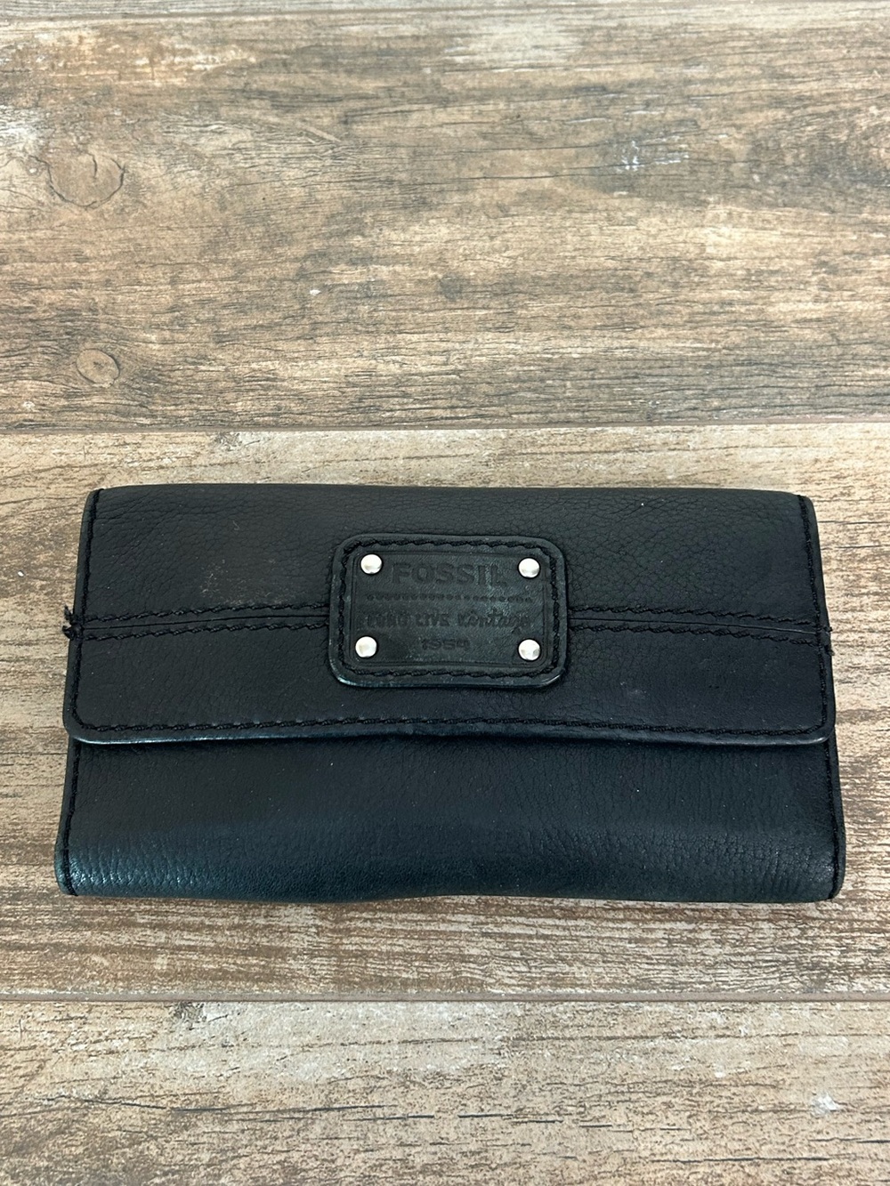 Fossil Genuine Leather Wallet Black Trifold Long Live Vintage 1954 Women's 7"x4"